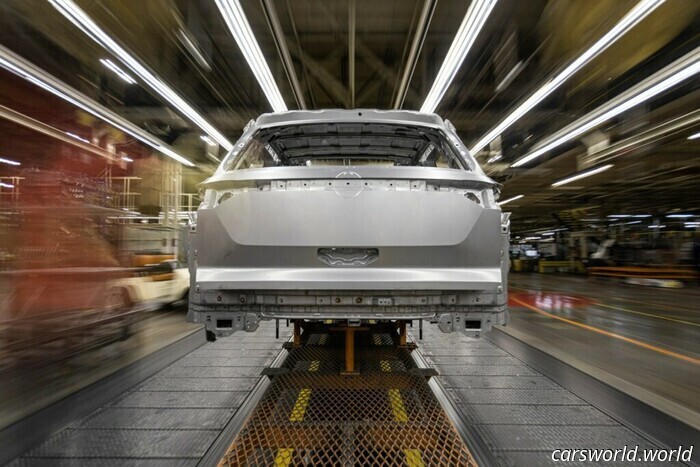 Los Aranceles De Trump Acaban De Encender Un Fuego En La Estrategia De Producción De Nissan En EE. UU. / Carscoops